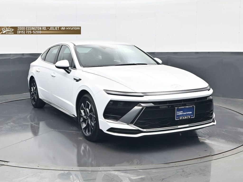 New 2025 Hyundai Sonata SEL Sedan