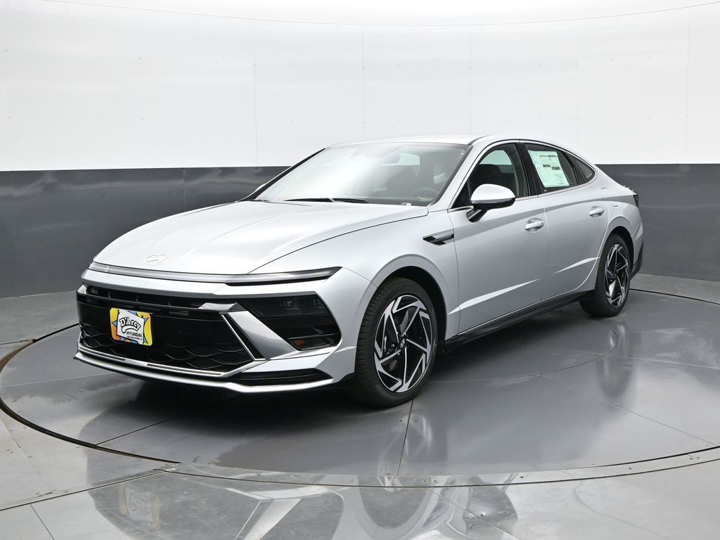 2026 Hyundai Sonata SEL AWD's photo