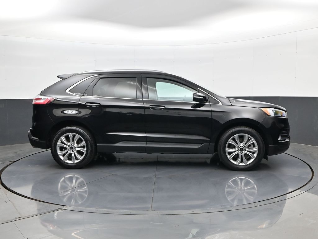 Used 2024 Ford Edge Titanium SUV