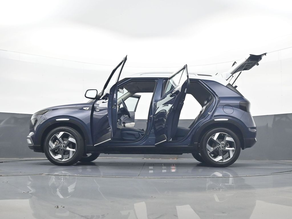 2024 Hyundai Venue Limited - Photo 35