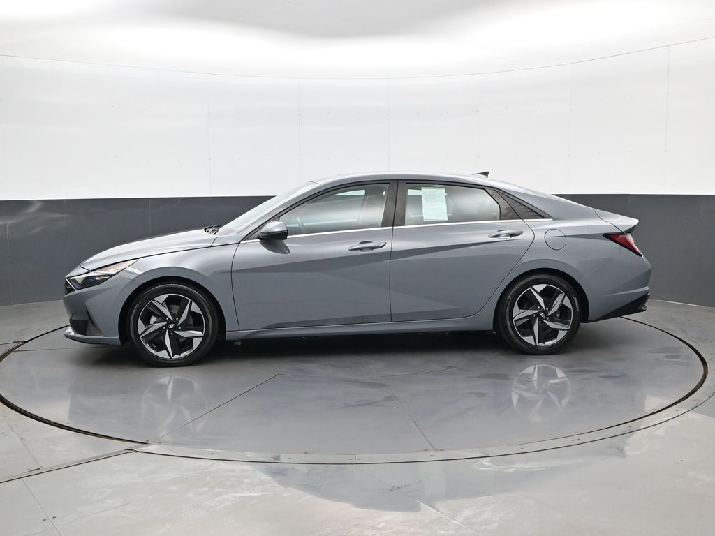 2021 Hyundai Elantra Limited - Photo 9