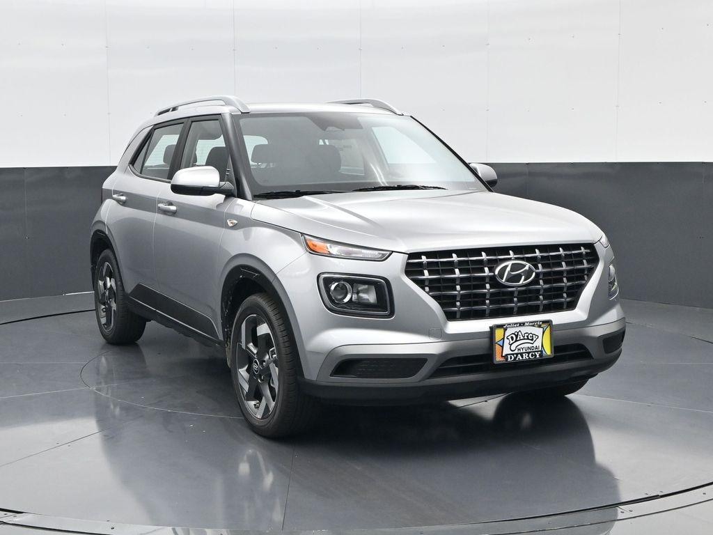 New 2025 Hyundai Venue SEL SUV
