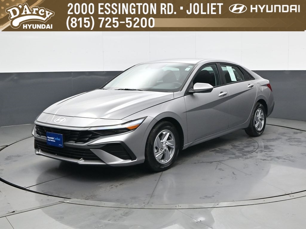 2024 Hyundai Elantra SE