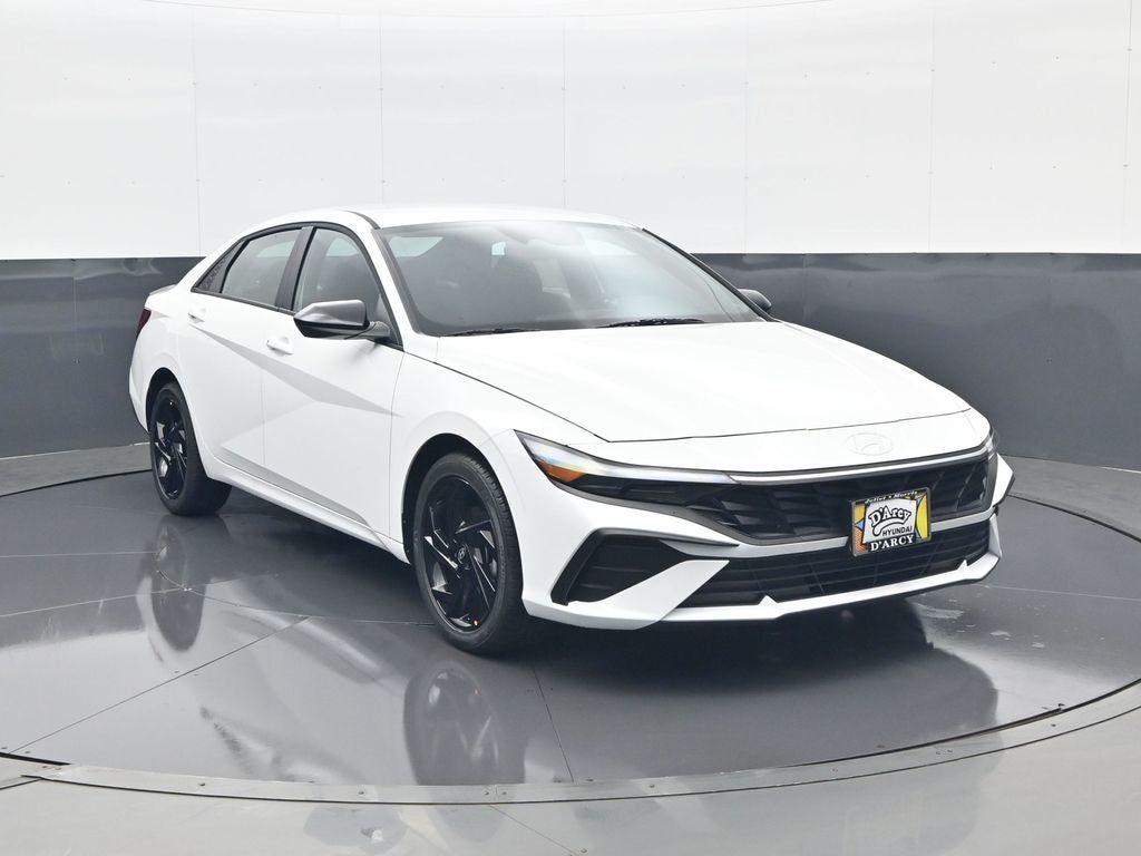 New 2026 Hyundai Elantra SEL Sport Sedan