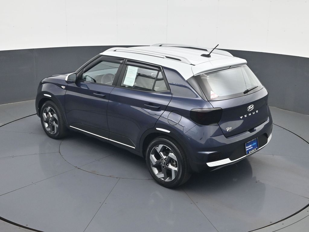 2024 Hyundai Venue Limited - Photo 20