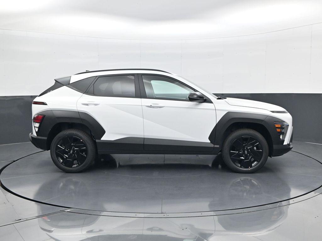 2026 Hyundai Kona SEL photo 4