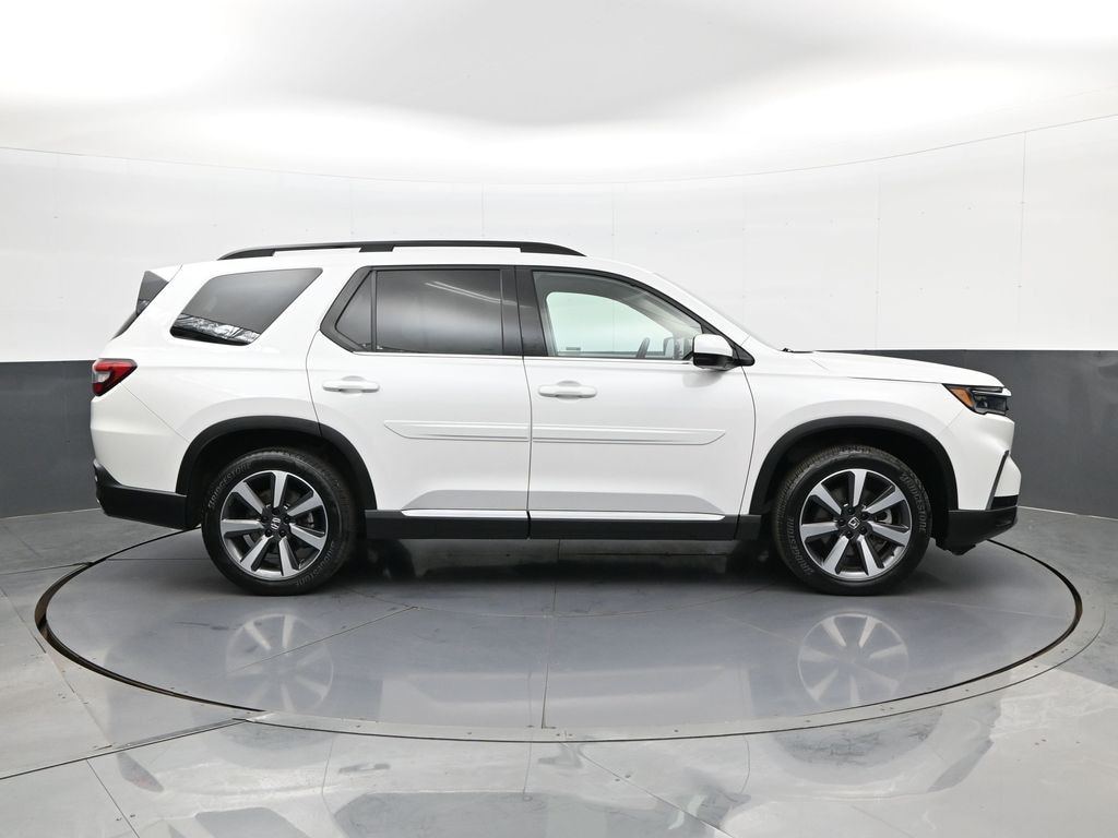 Used 2024 Honda Pilot Touring SUV