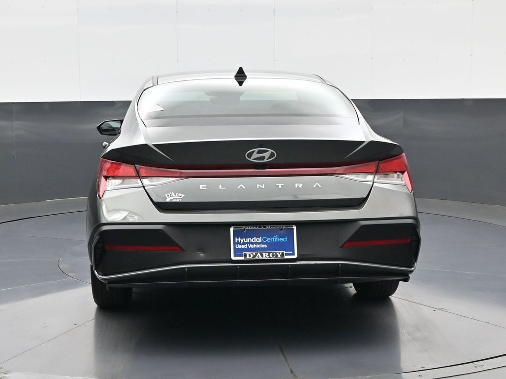 2024 Hyundai Elantra SEL - Photo 6