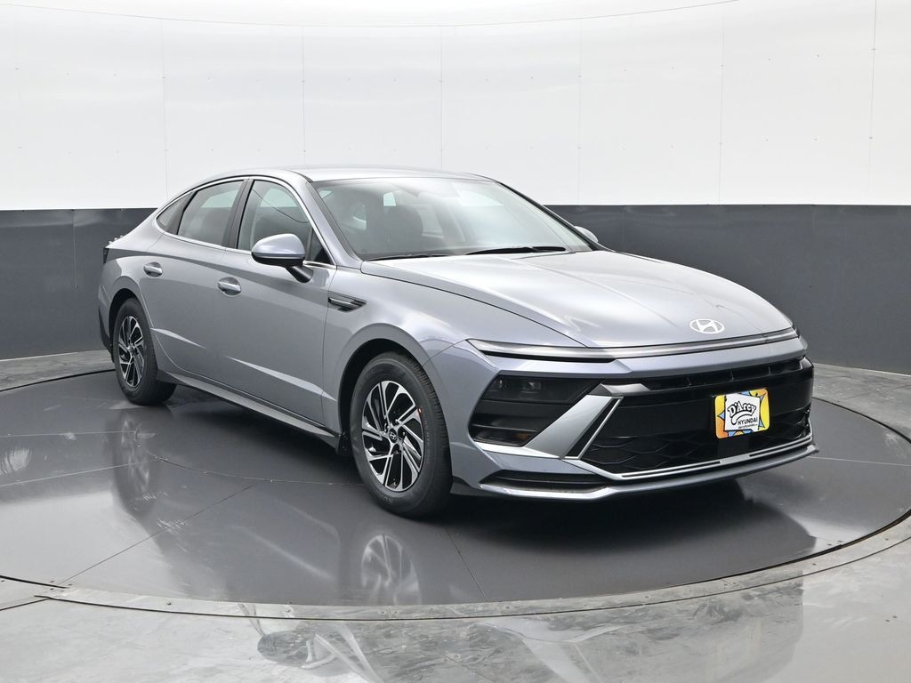 New 2026 Hyundai Sonata Hybrid Blue Sedan