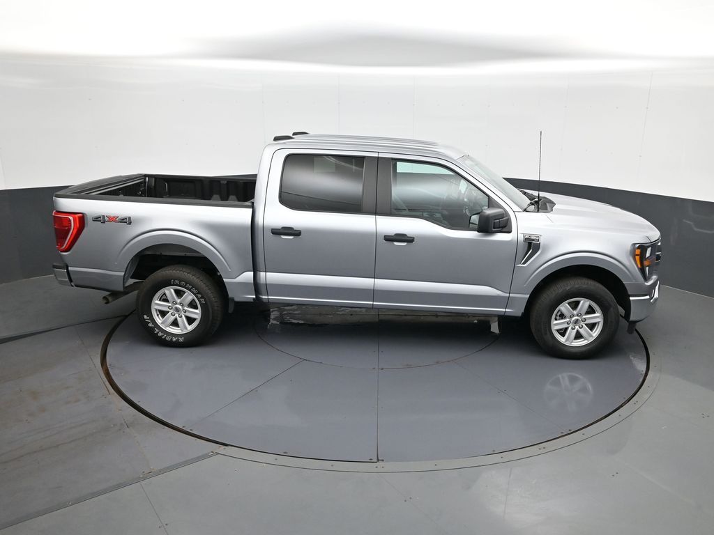 2023 Ford F-150 XLT - Photo 17