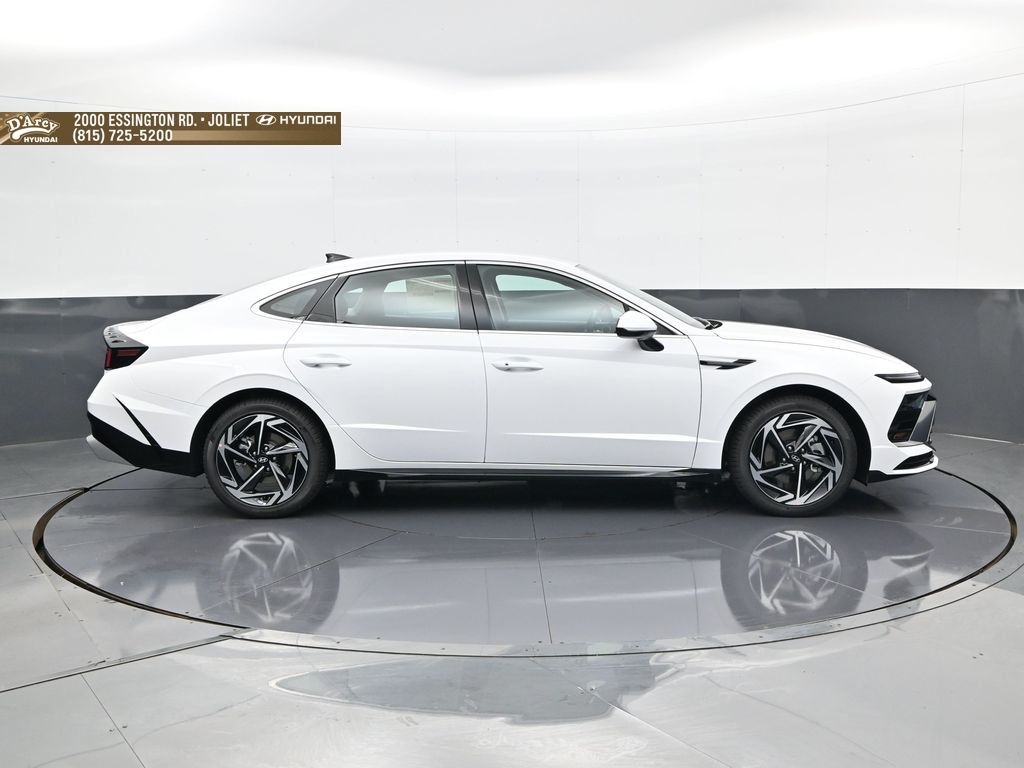 New 2026 Hyundai Sonata SEL Sport Sedan