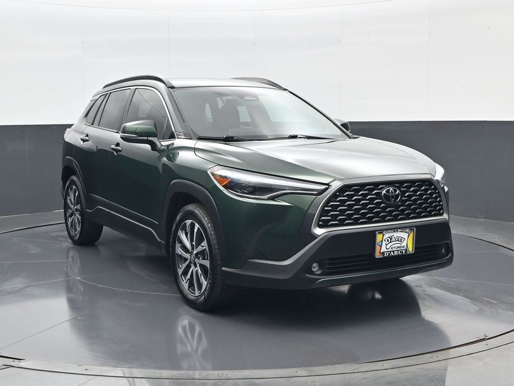 Used 2023 Toyota Corolla Cross XLE SUV