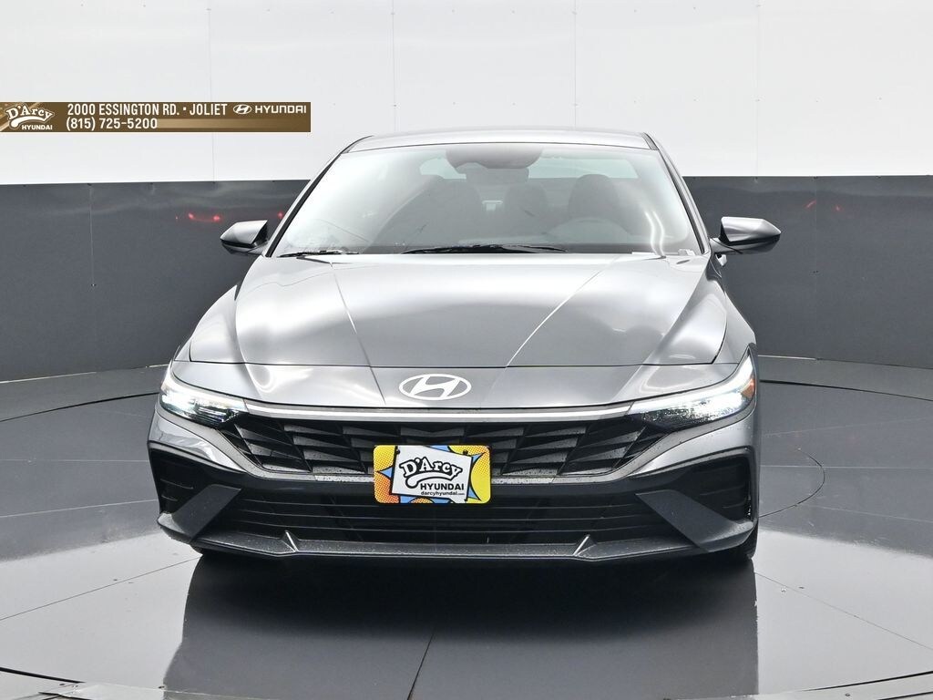 New 2026 Hyundai Elantra SEL Sport Sedan
