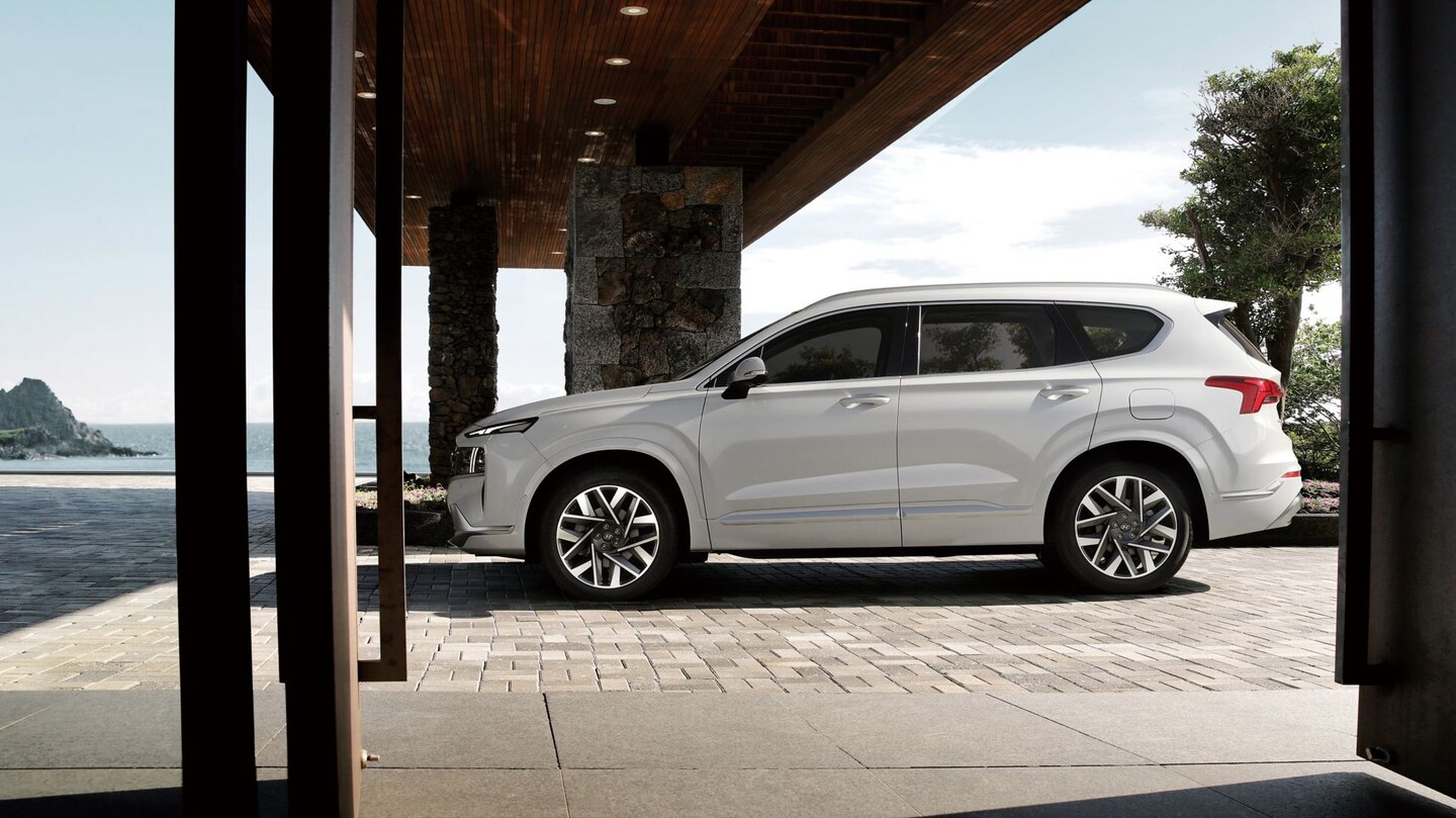 The New Hyundai Santa Fe SUVs For Sale in Joliet, IL | D'Arcy Hyundai