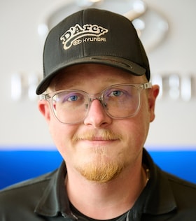 Staff member Austin Davis from ID_d4433aa427bb