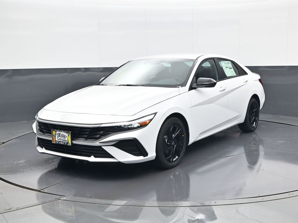 New 2026 Hyundai Elantra SEL Sport Sedan