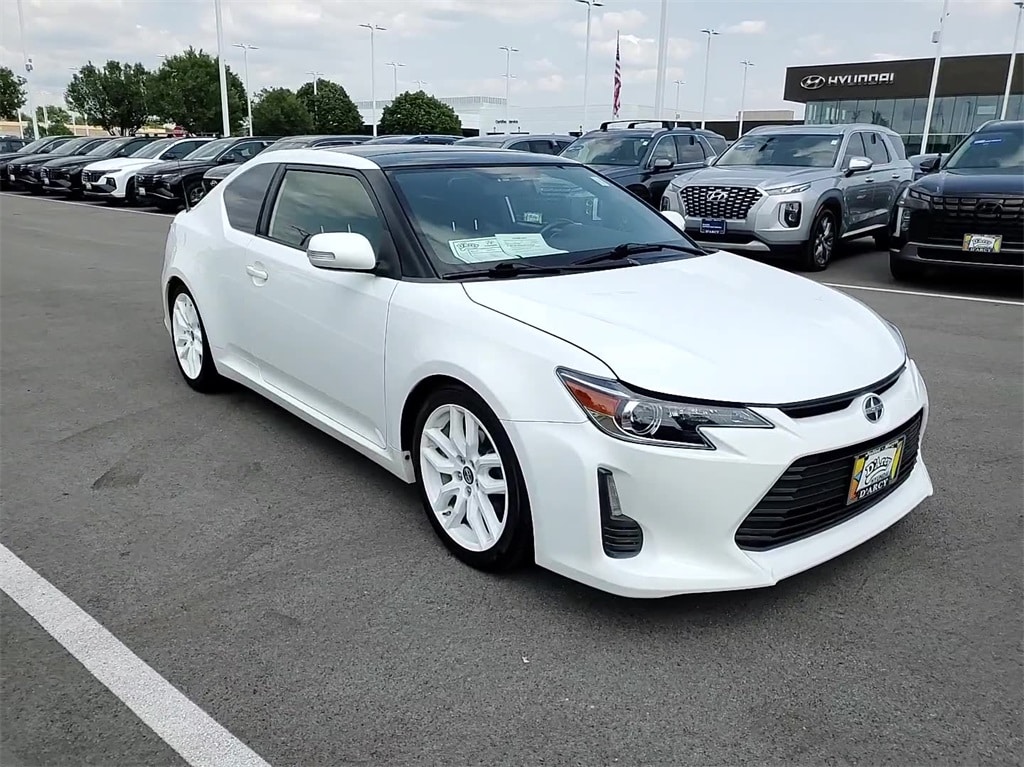 Used 2014 Scion tC 10 Series with VIN JTKJF5C70E3082450 for sale in Joliet, IL