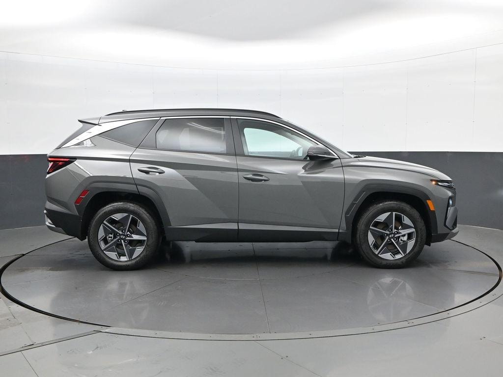New 2026 Hyundai Tucson SEL Premium AWD SUV