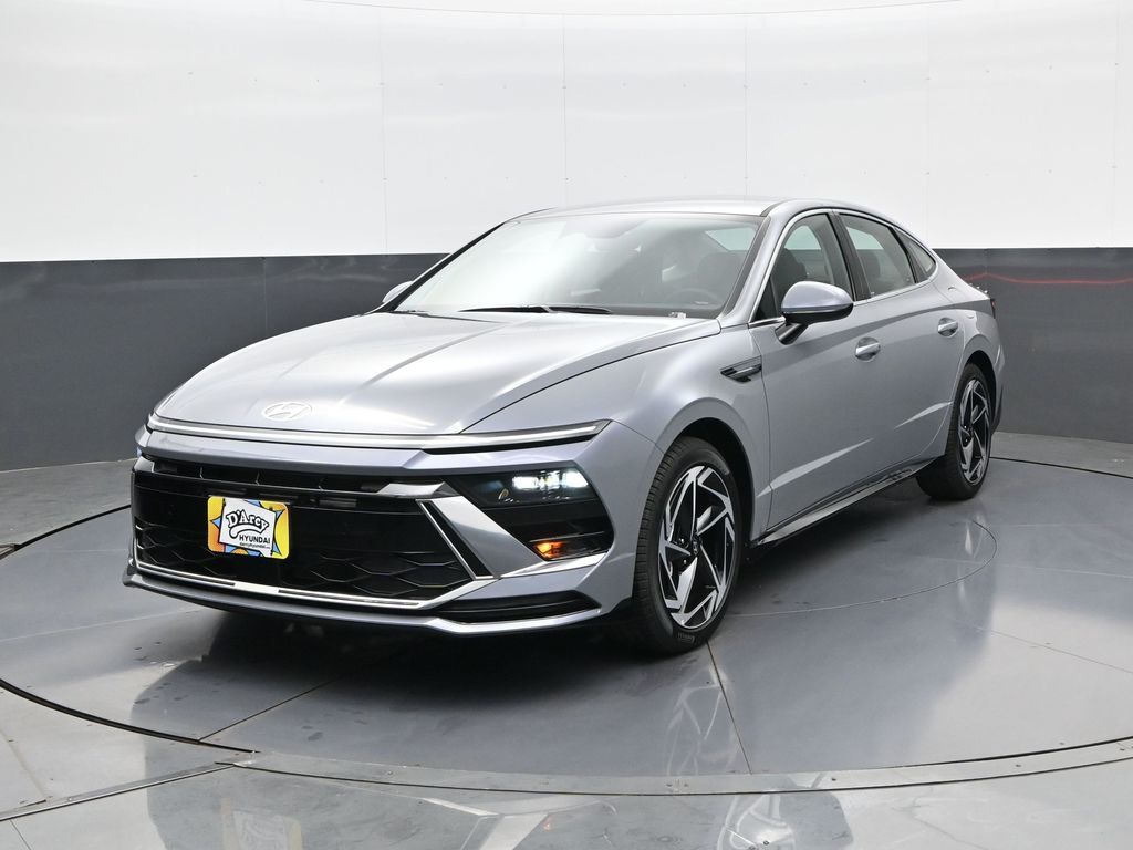 2026 Hyundai Sonata SEL AWD's photo
