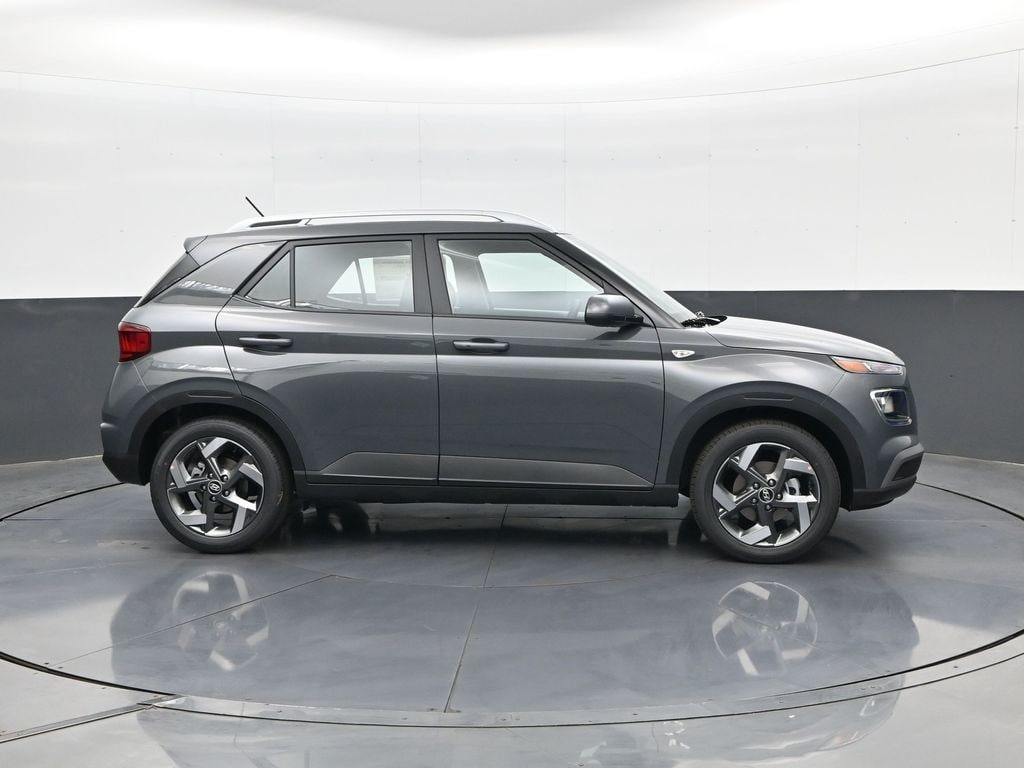 New 2026 Hyundai Venue SEL SUV