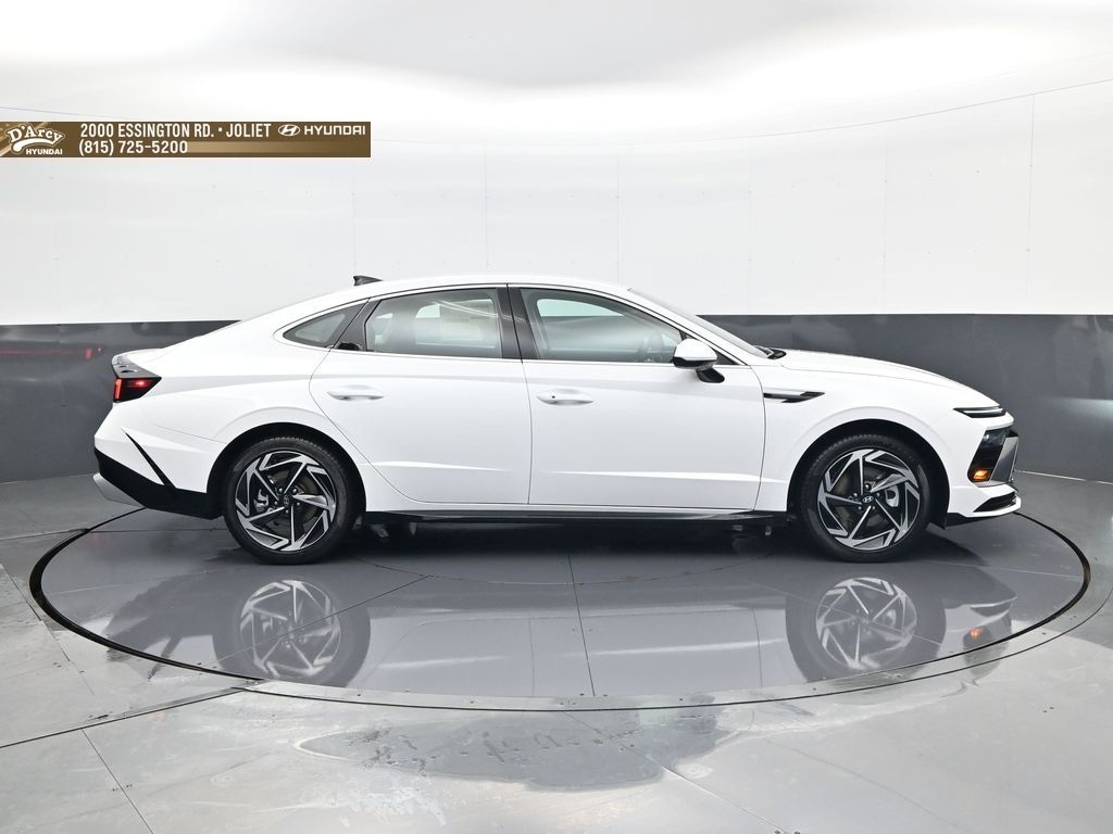 New 2026 Hyundai Sonata SEL Sport Sedan