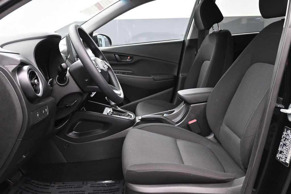 2023 Hyundai Kona SEL - Photo 10