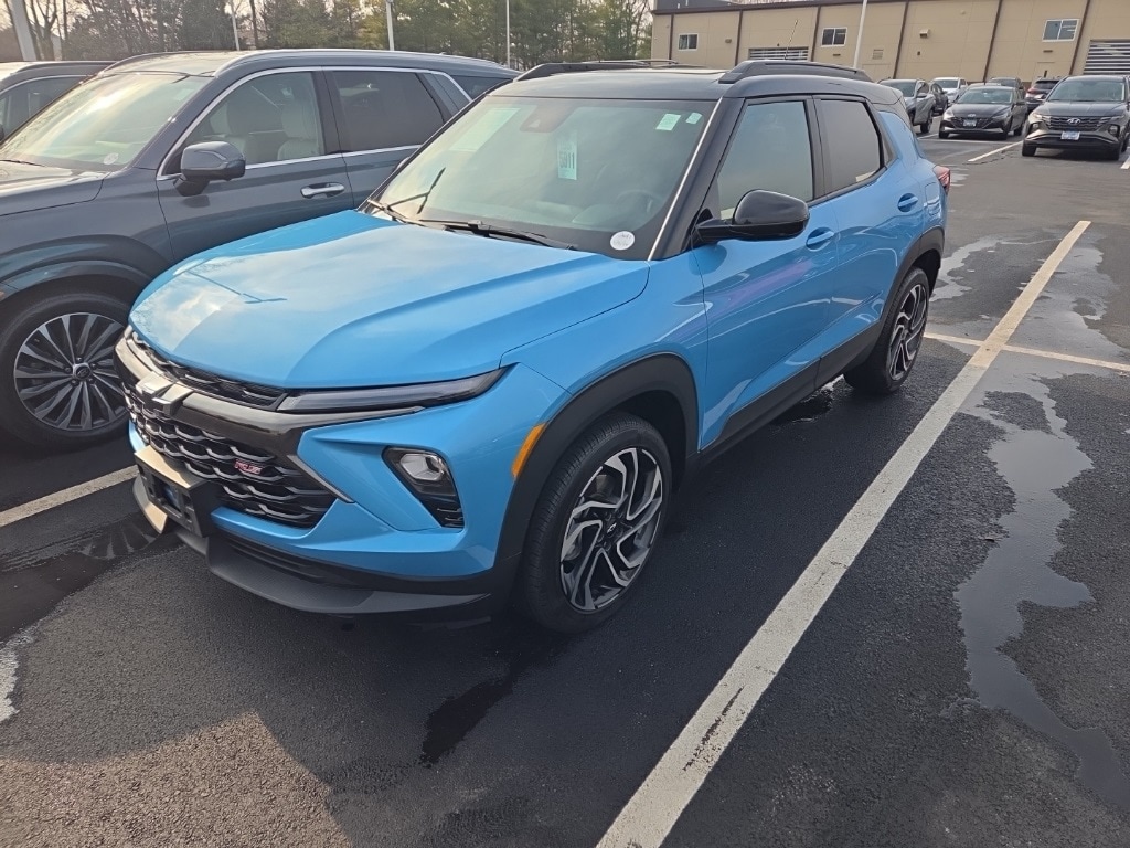 Used 2025 Chevrolet Trailblazer RS SUV