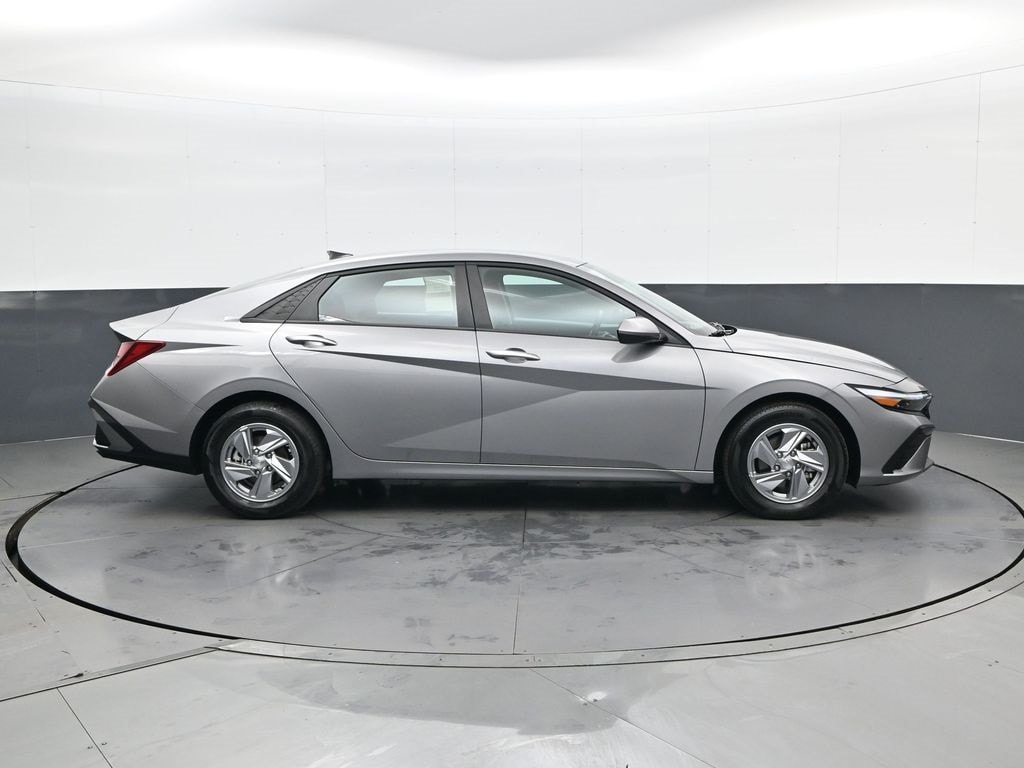 Certified 2024 Hyundai Elantra SE Sedan