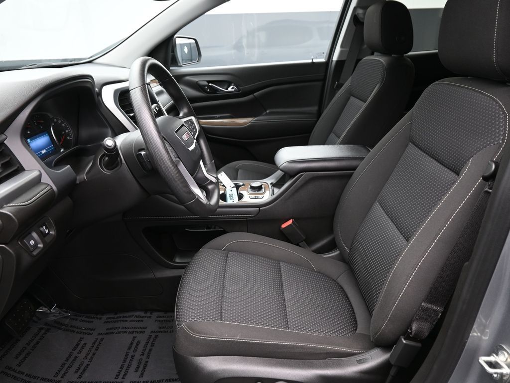 2023 GMC Acadia SLE - Photo 10