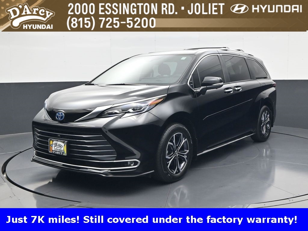 Used 2025 Toyota Sienna Platinum 7 Passenger Van Passenger Van