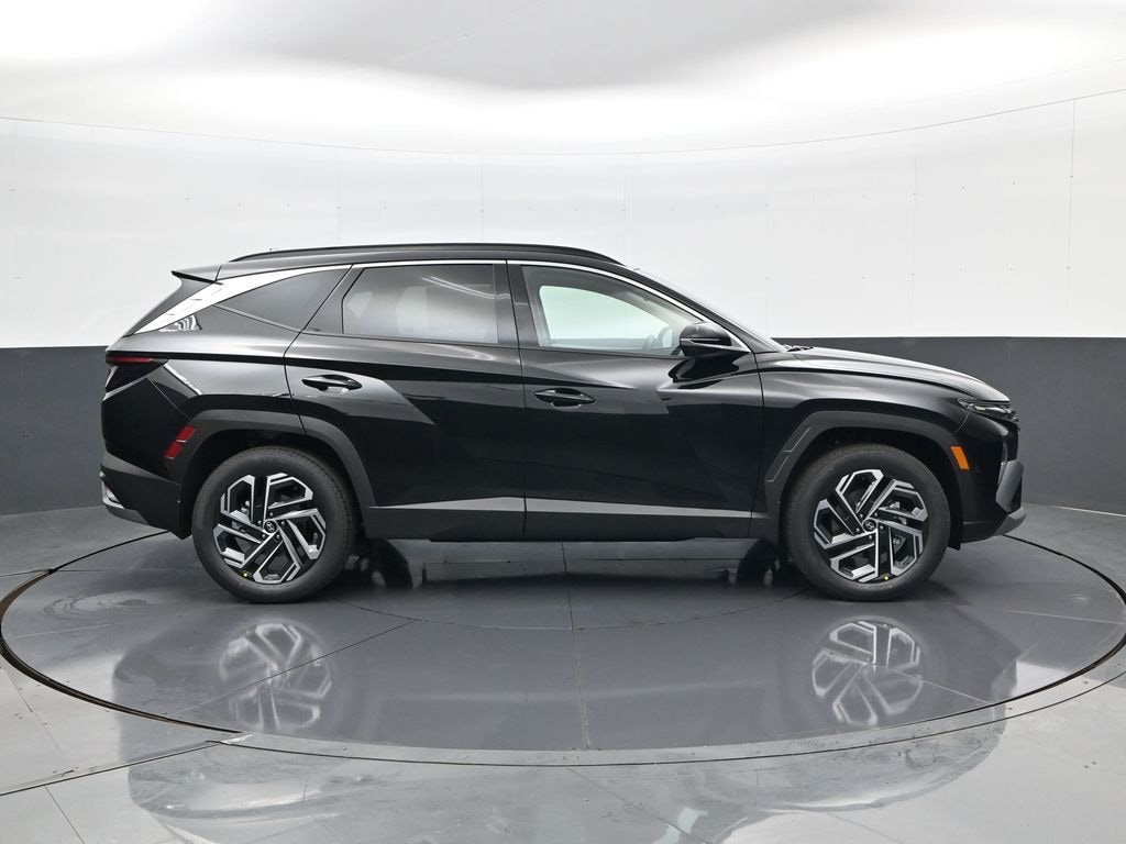 New 2026 Hyundai Tucson Hybrid Limited SUV