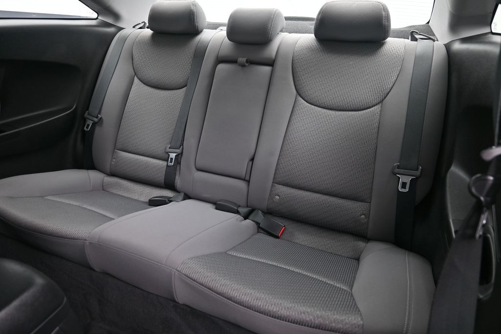2014 Hyundai Elantra Coupe Base - Photo 12