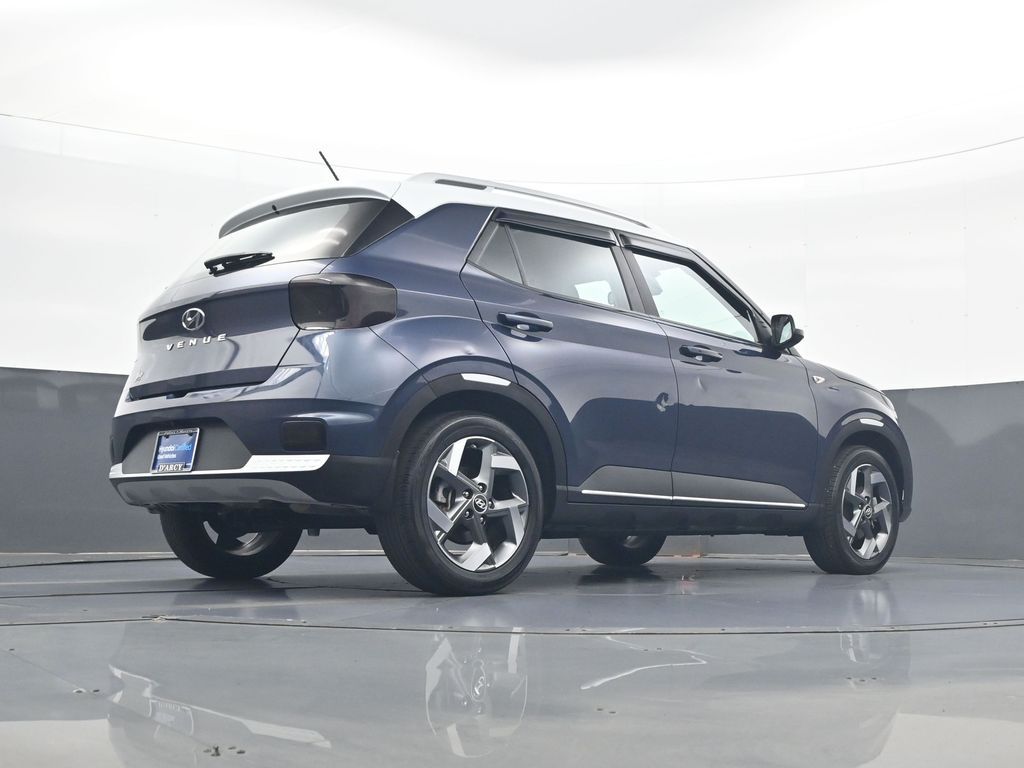 2024 Hyundai Venue Limited - Photo 26