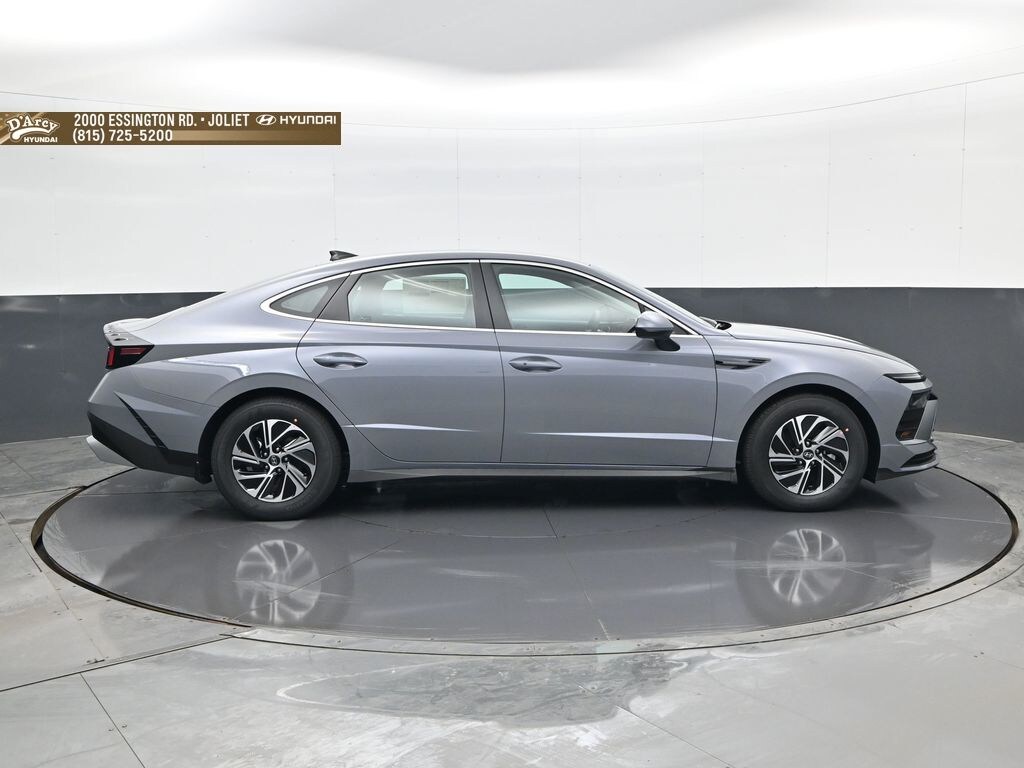 New 2026 Hyundai Sonata Hybrid Blue Sedan