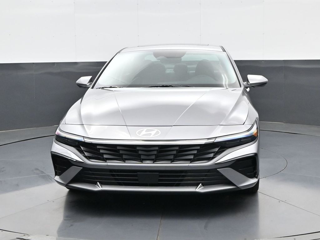 New 2026 Hyundai Elantra Hybrid Limited Sedan