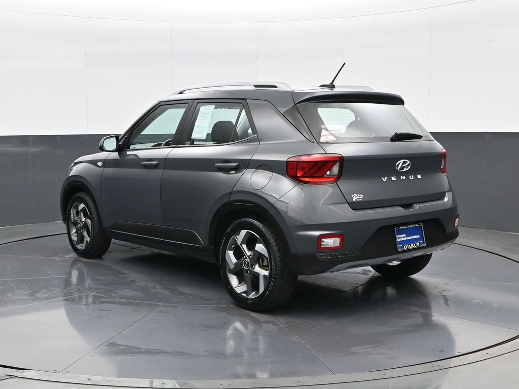 2024 Hyundai Venue SEL - Photo 7