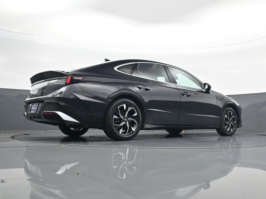 2025 Hyundai Sonata SEL - Photo 26