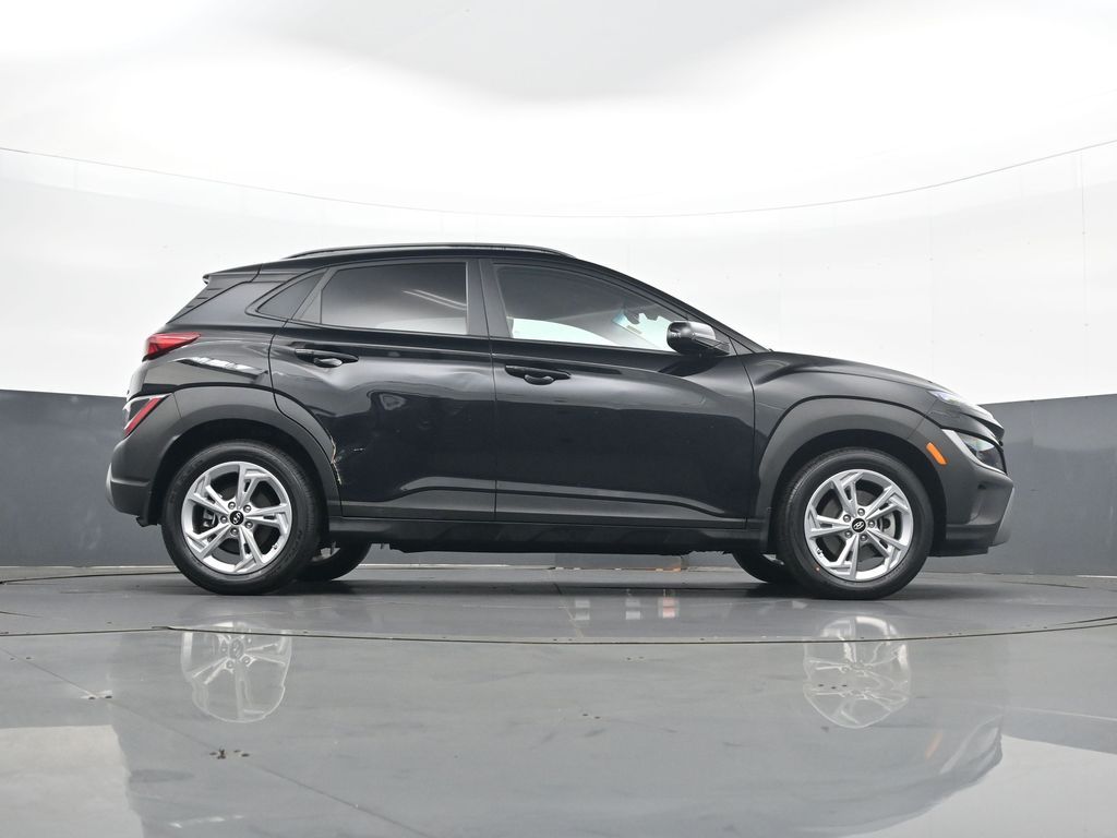 2023 Hyundai Kona SEL - Photo 24