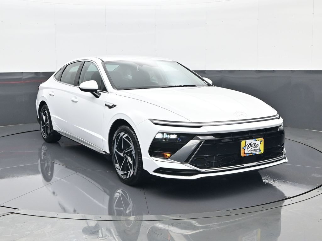 New 2026 Hyundai Sonata SEL Sport Sedan