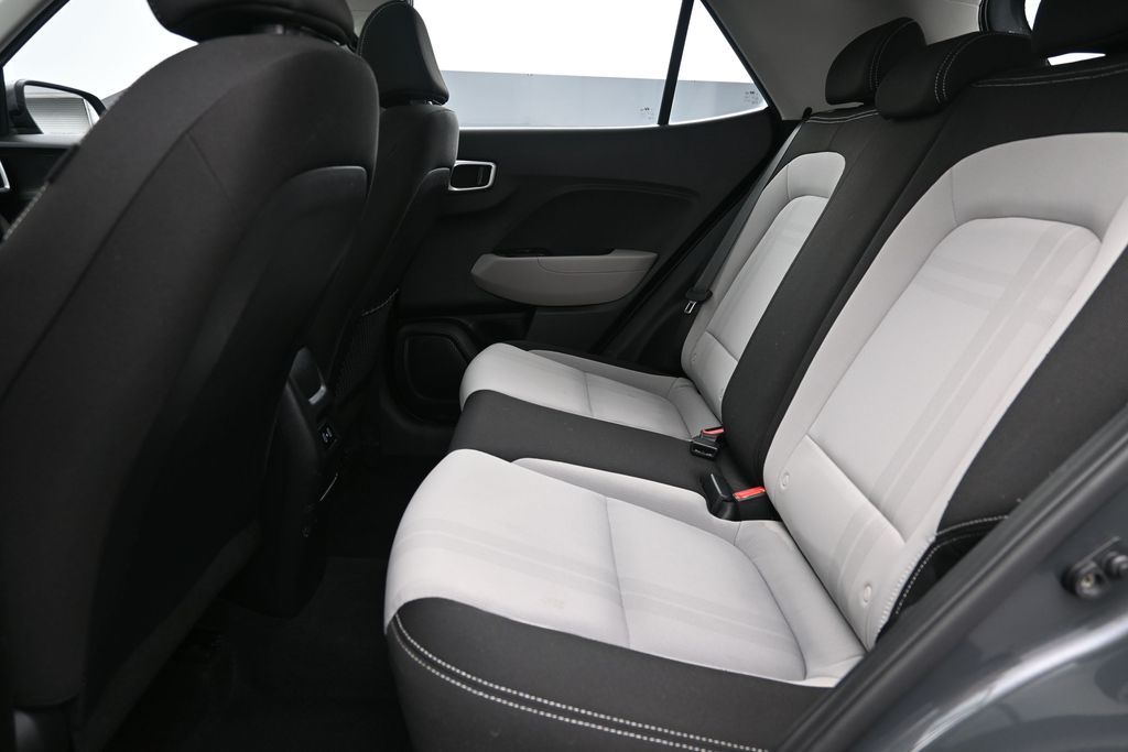 2024 Hyundai Venue SEL - Photo 11