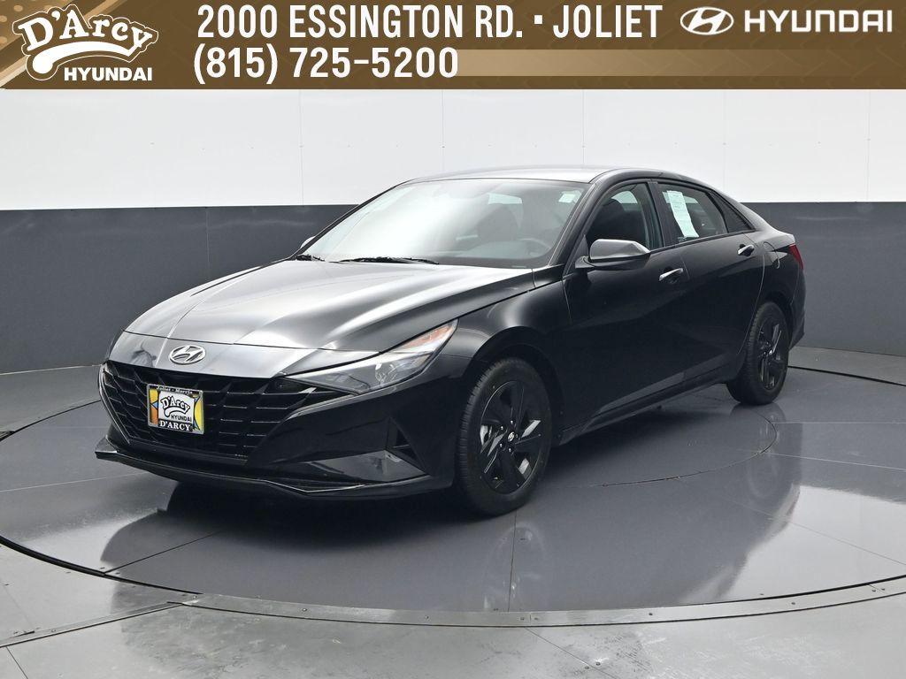 2023 Hyundai Elantra Blue