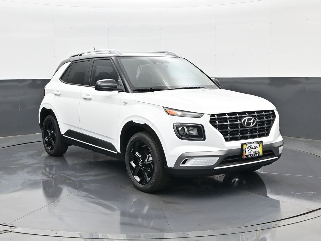 New 2026 Hyundai Venue SEL w/Two-Tone Roof SUV