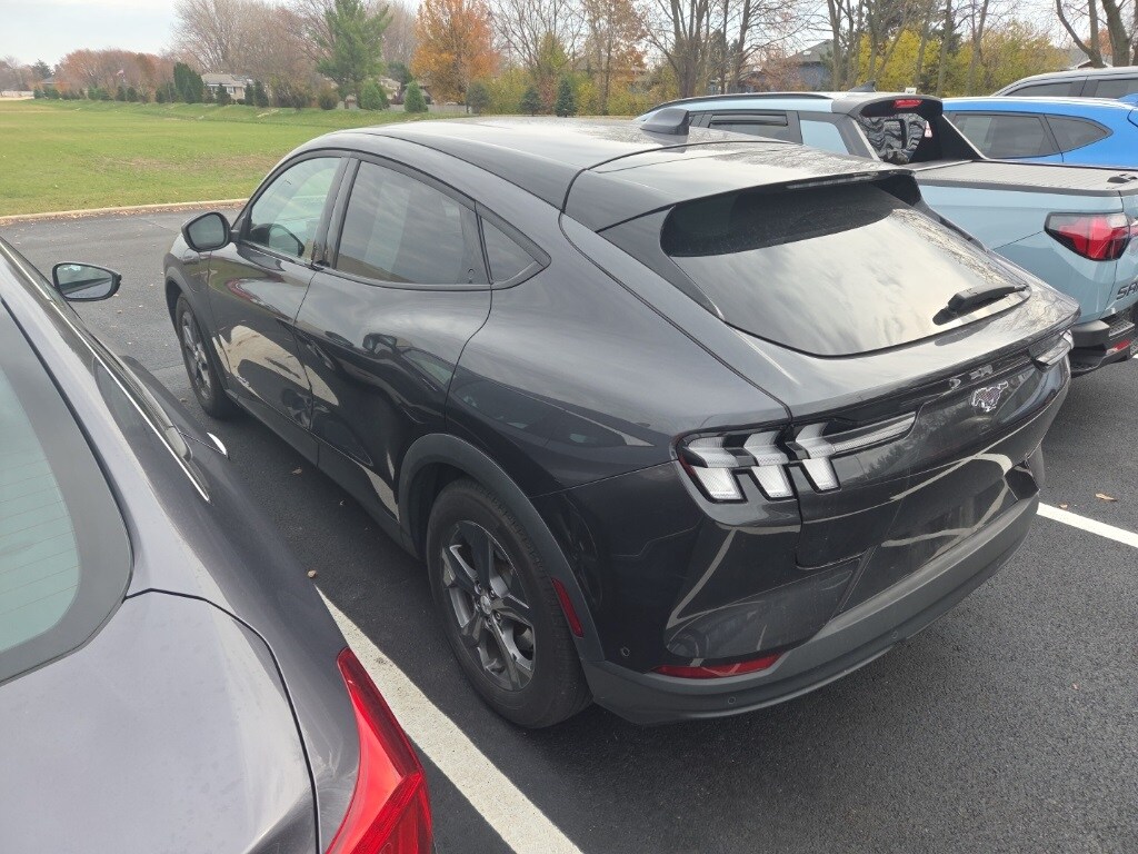 2021 Ford Mustang Mach-E Select photo 4