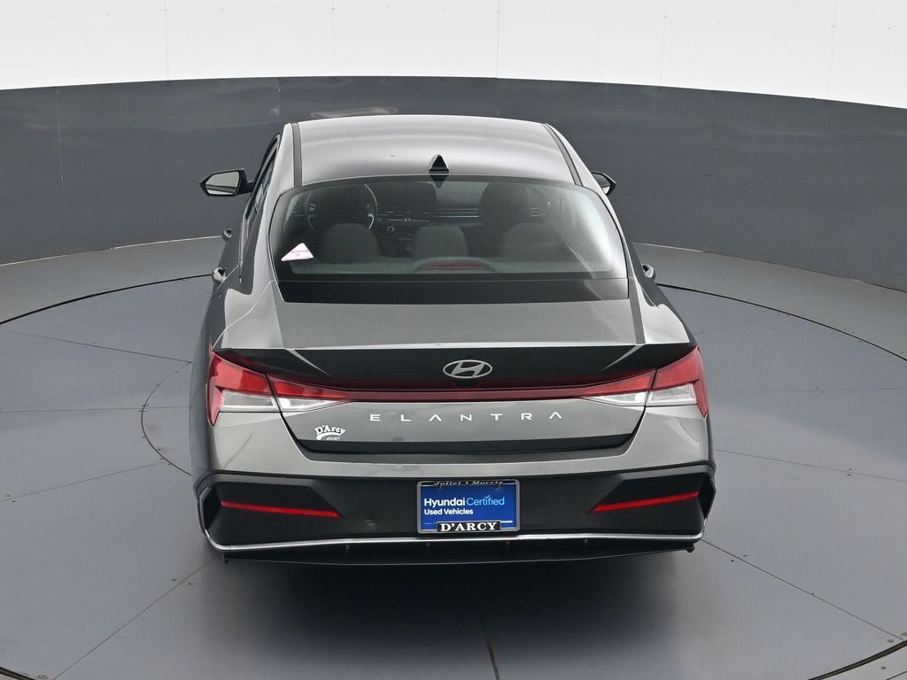 2024 Hyundai Elantra SEL - Photo 18