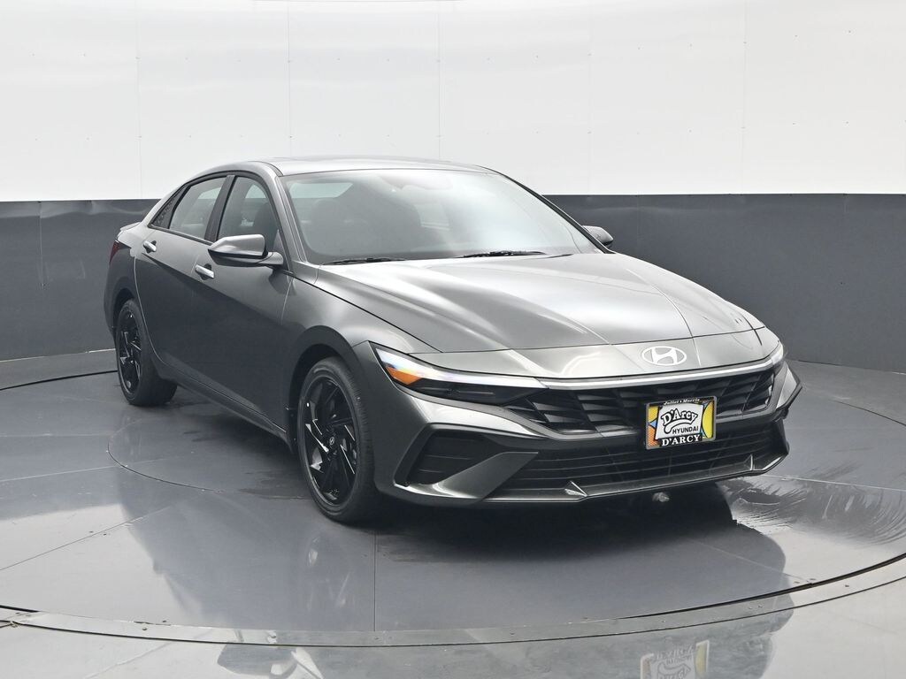 New 2026 Hyundai Elantra SEL Sport Sedan
