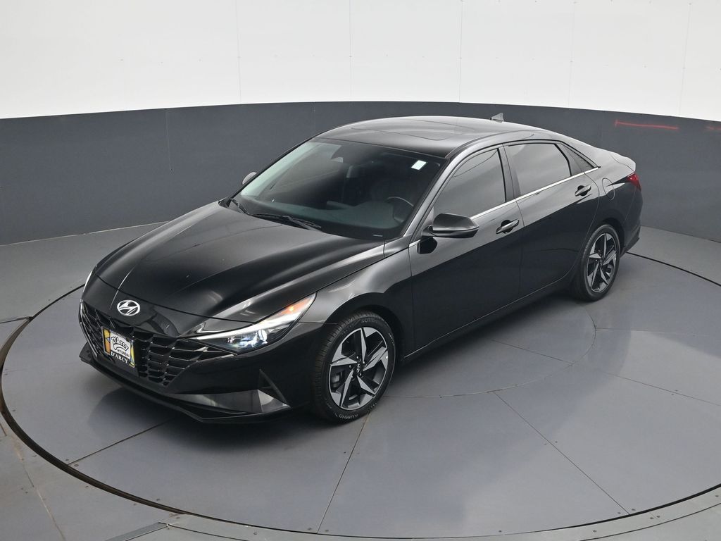 2023 Hyundai Elantra Limited - Photo 15