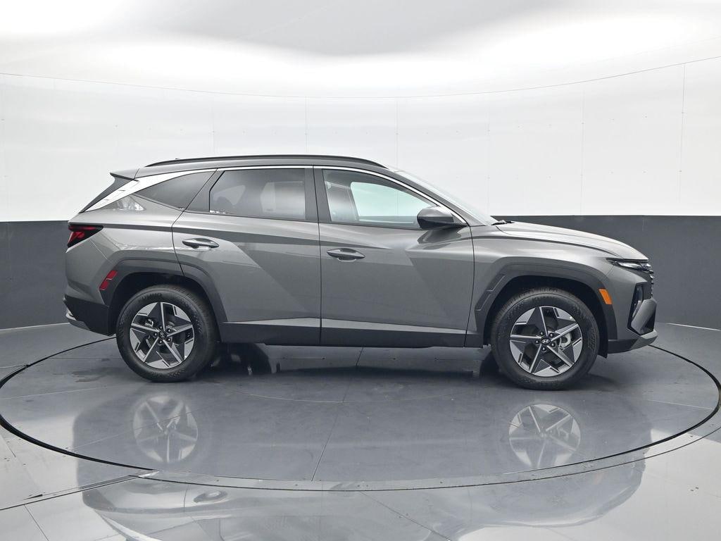 New 2025 Hyundai Tucson SEL AWD SUV