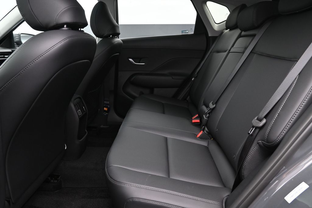 2026 Hyundai Kona Limited - Photo 11