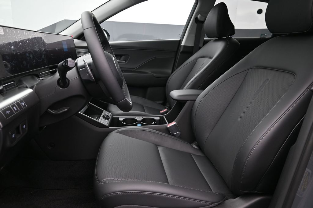 2026 Hyundai Kona Limited - Photo 10
