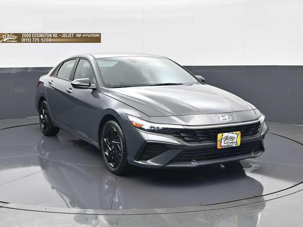 New 2026 Hyundai Elantra SEL Sport Sedan